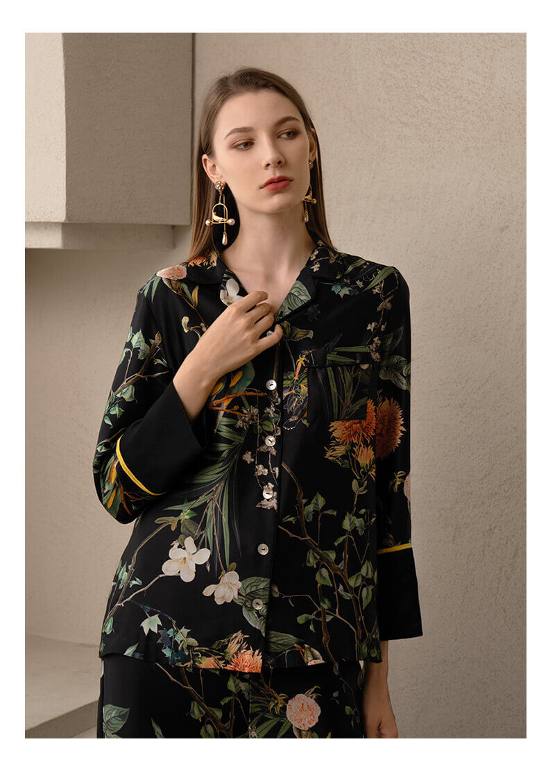 Damen – aus Nachtwäsche Lily Langarm Schlafanzug Fashion mit Seide Blumendruck