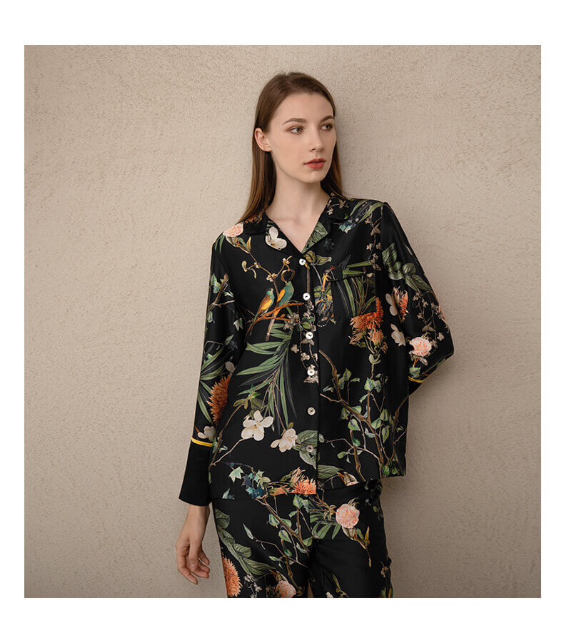 Damen Schlafanzug aus Seide Langarm Nachtwäsche – Fashion mit Blumendruck Lily